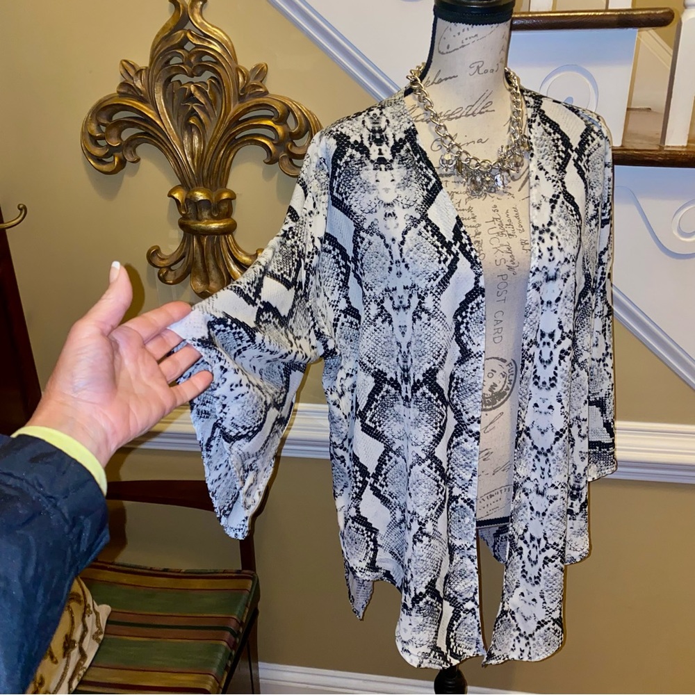 Peach Love Festival snake print kimono duster - Picture 6 of 11